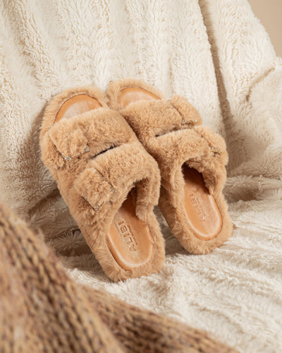 Anthea - Camel | Sandali in Eco Fur