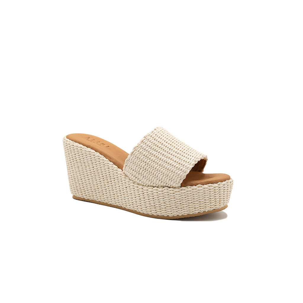 Daphne | Raffia Wedges